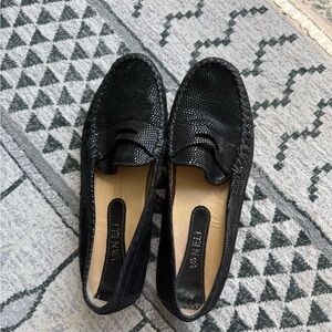 Vaneli Black Textured Leather Loafers